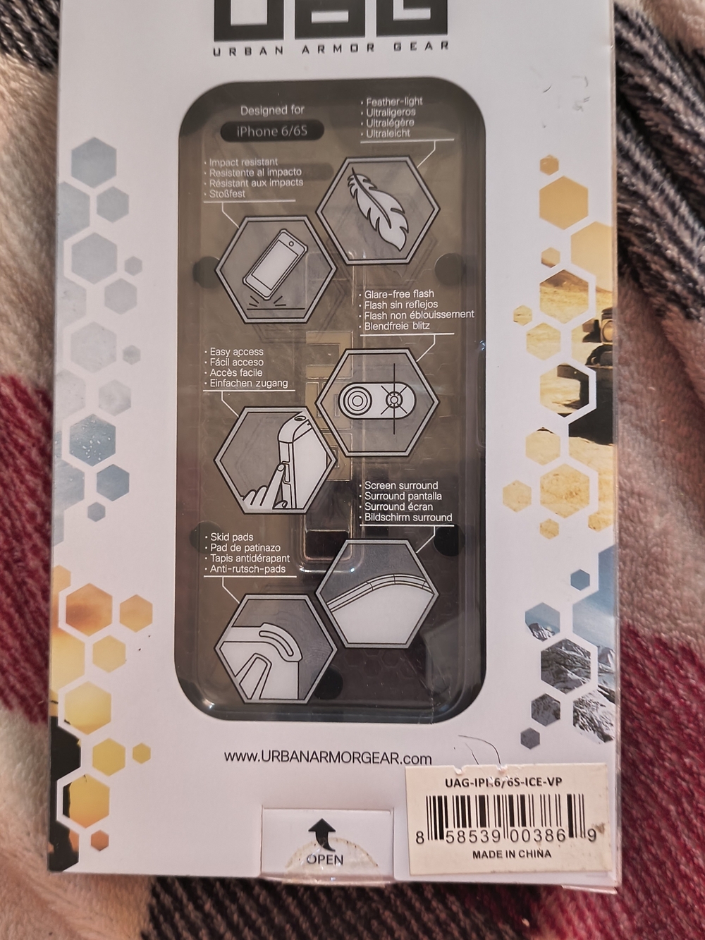Urban Armor Gear Translucent Ice Clear/Gray iPhone 6/6S Case